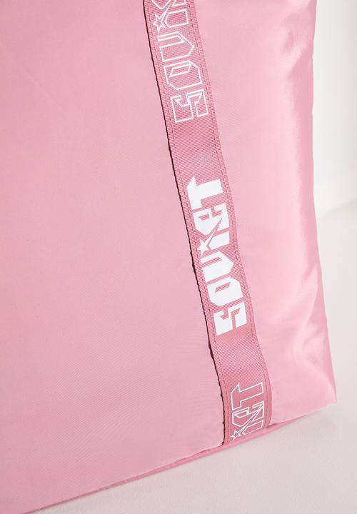 SOVIET - Clio - smokey rose
