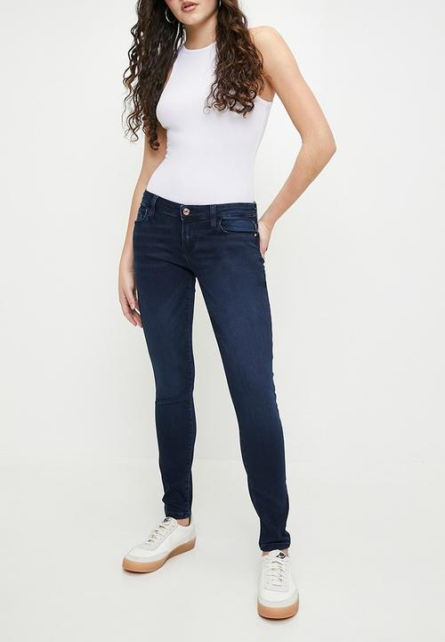 GUESS - Power skinny low - dark wash