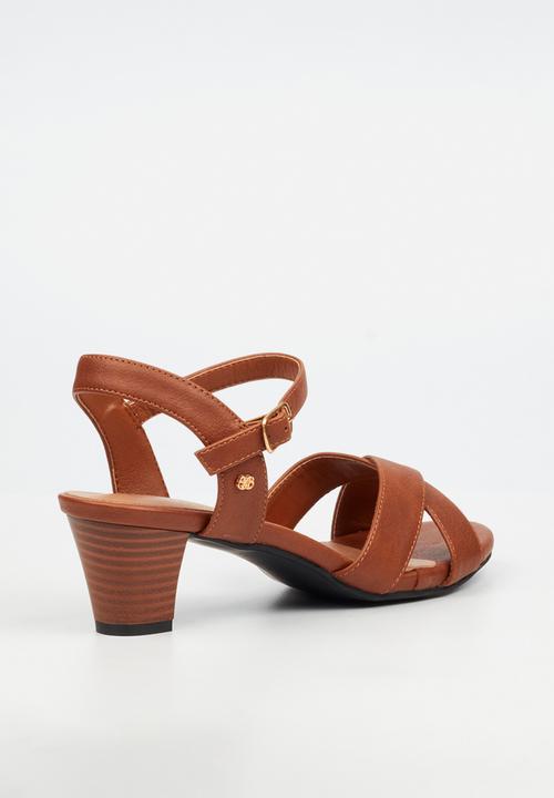 Butterfly Classics - Carol 1 ankle strap heel - tan