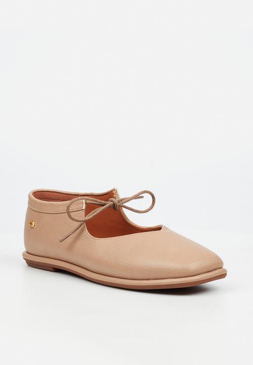 Butterfly Classics - Zaina 1 pump - taupe