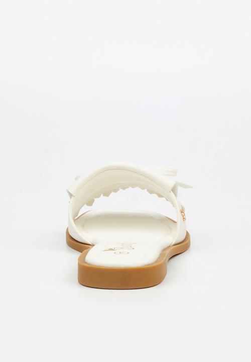 Butterfly Feet - Dorey 8 slide - white