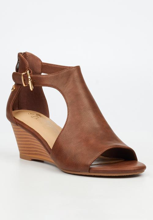 Butterfly Feet - Shani 15 wedge heel - chocolate