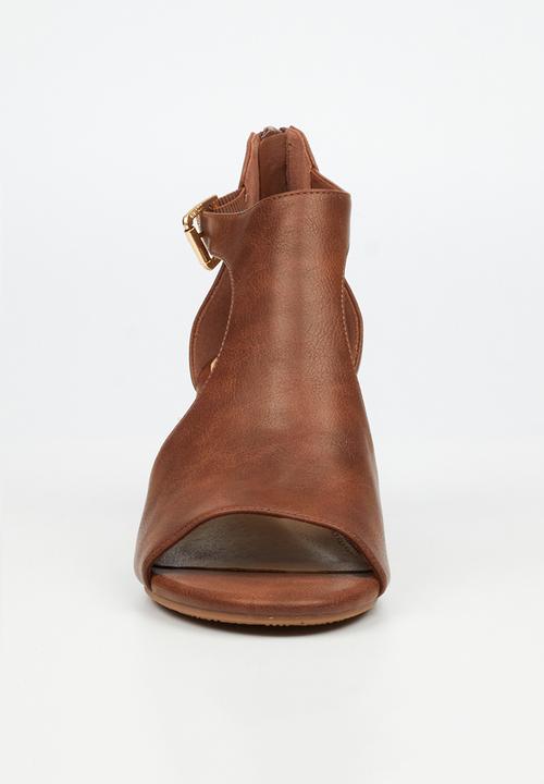 Butterfly Feet - Shani 15 wedge heel - chocolate