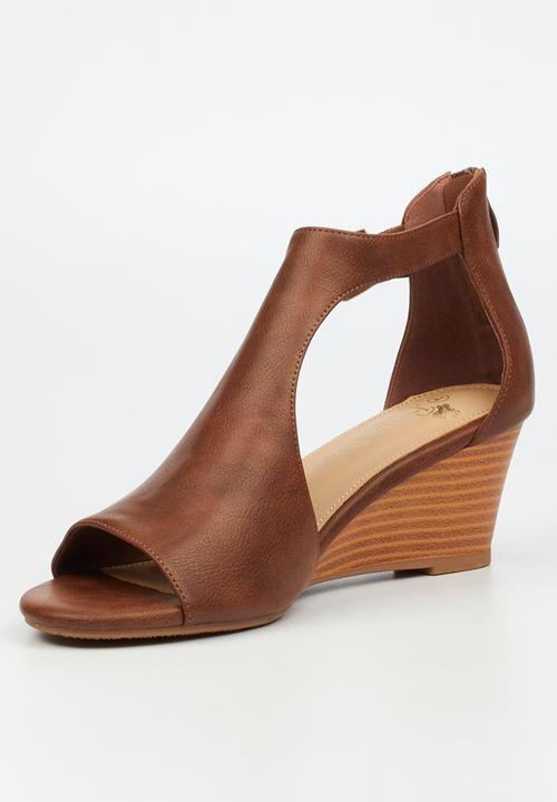 Butterfly Feet - Shani 15 wedge heel - chocolate