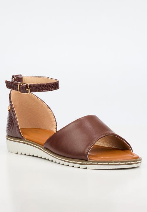 Butterfly Feet - Walnut 2 ankle strap sandal - chocolate