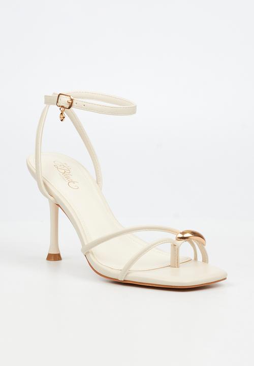 Miss Black - Chanel 6 gold trim strappy heel - ivory