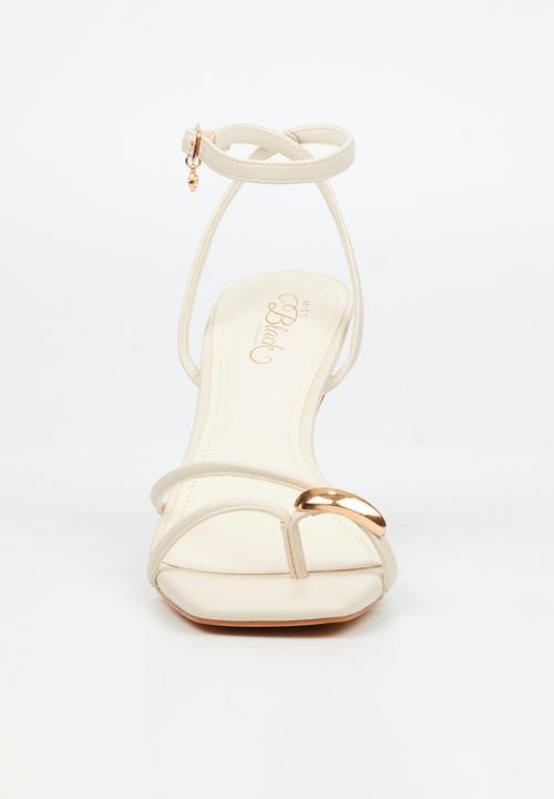 Miss Black - Chanel 6 gold trim strappy heel - ivory