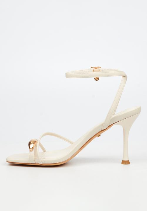 Miss Black - Chanel 6 gold trim strappy heel - ivory