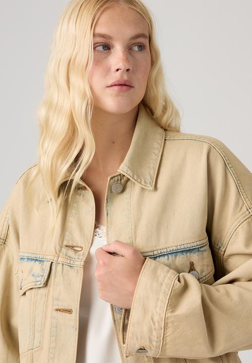 Levi’s® - Loose Crop Trucker - New Hire Trucker