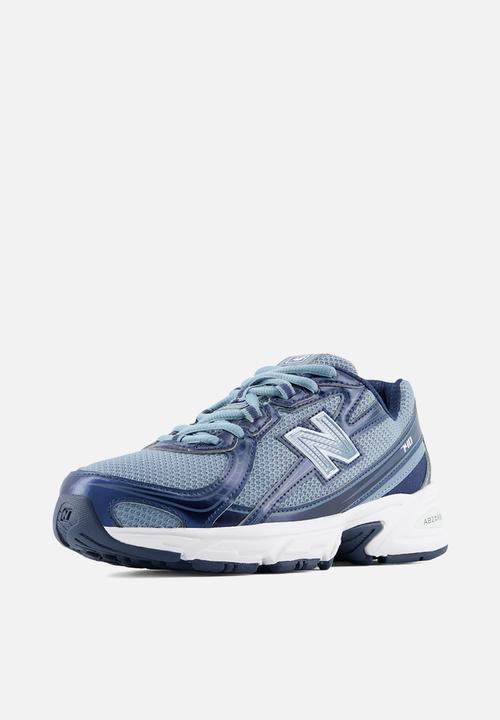 New Balance  - 740 Grade School