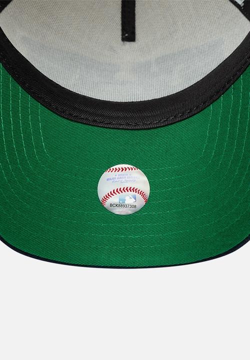 New Era - Wordmark Suede E-Frame New York Yankees - Cream & Navy