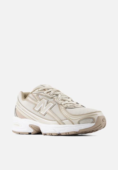 New Balance  - 740 Grade School