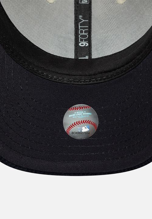 New Era - Cord 9Forty® Mc New York Yankees - White & Black