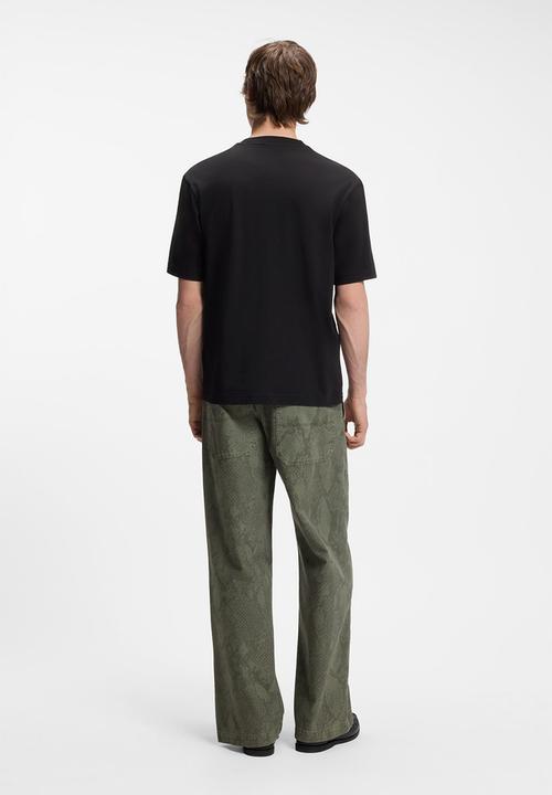 HUGO - Nesptee - Black