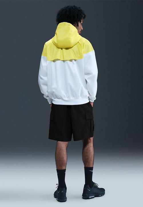 Nike - NSW Club  Utility Shorts - Black/White
