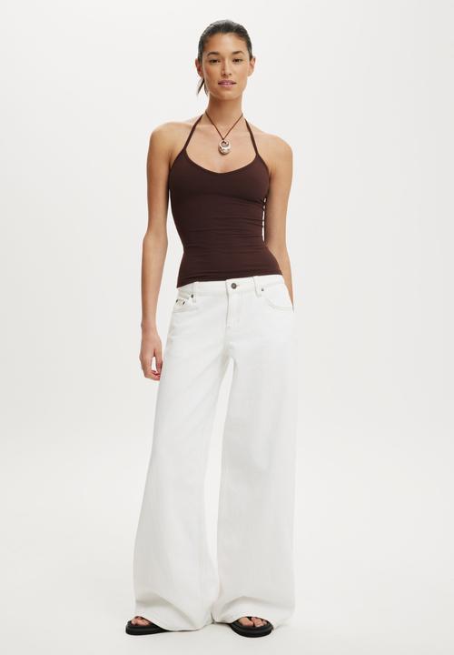 Cotton On - Hold Me Tie Halter - Dark Oak