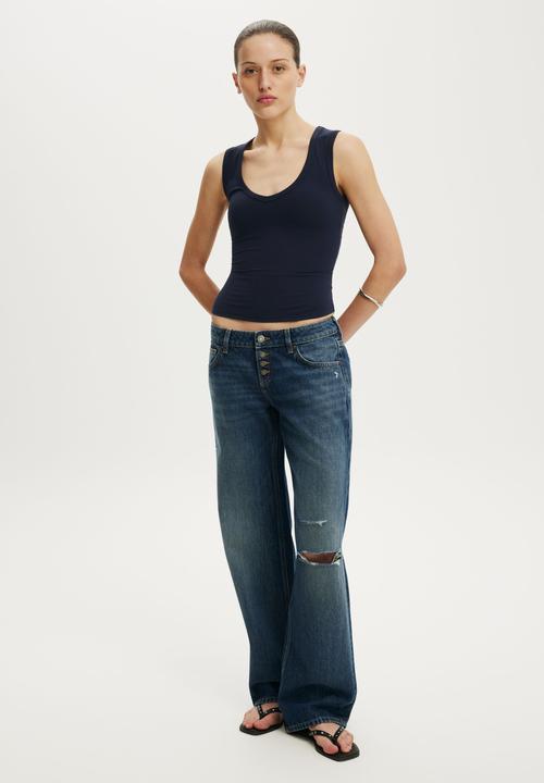 Cotton On - Hold Me V Neck Tank - Eclipse