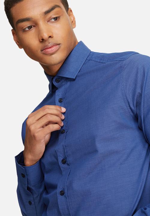 basicthread - Slim Fit Formal Shirt