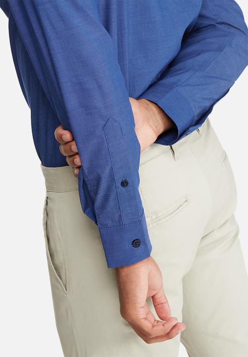 basicthread - Slim Fit Formal Shirt