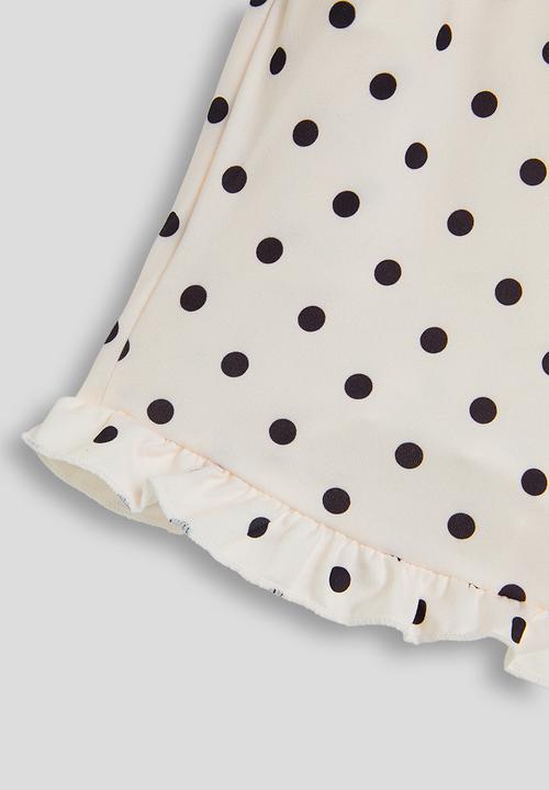 Pop Candy - Frilled hem shorts - white