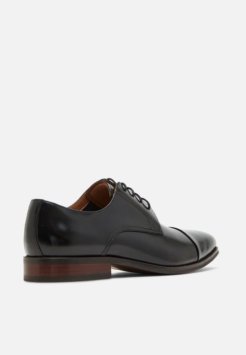 Steve Madden - Plot - Black Leather