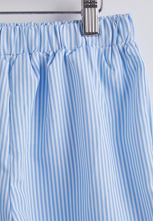 Pop Candy - Halter top and shorts - light blue
