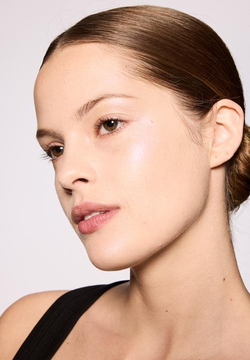 MAC - Glowplay Bouncy Highlighter - Stratus