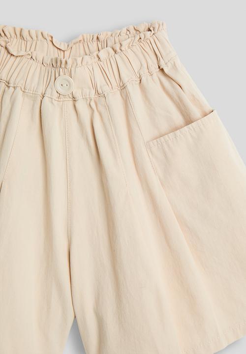 Pop Candy - Paperbag waist shorts - beige