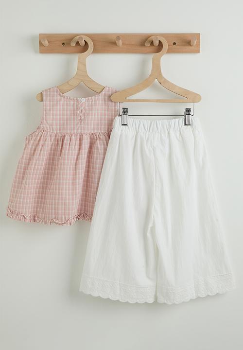 Pop Candy - Empire line top and pants - pink & white