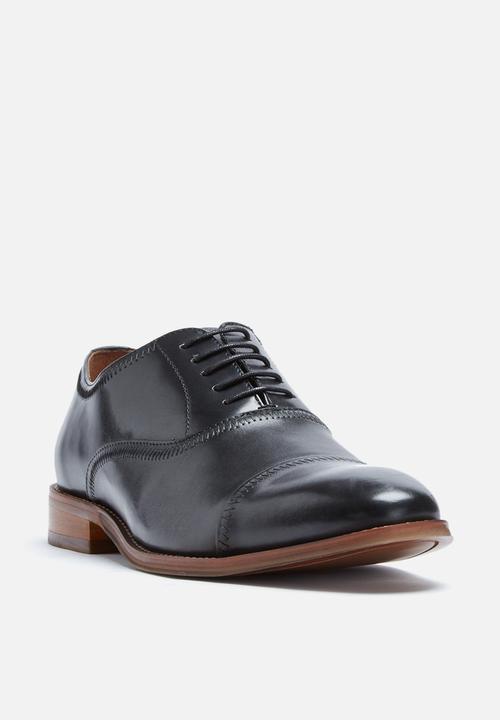 Steve Madden - Vesey
