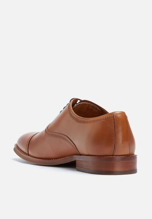 Steve Madden - Vesey