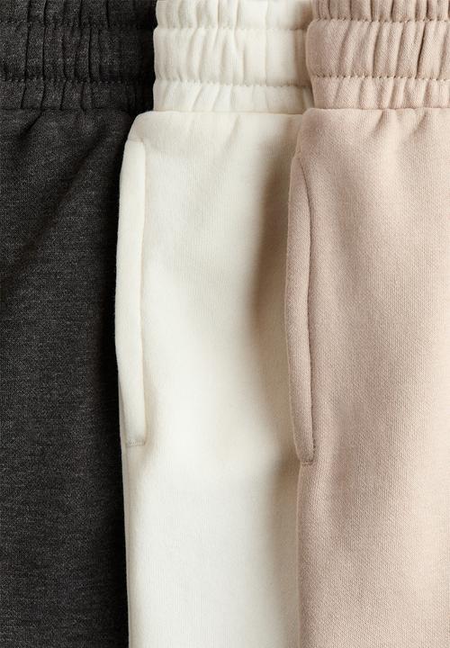 H&M - 3-Pack shorts - beige/cream/grey