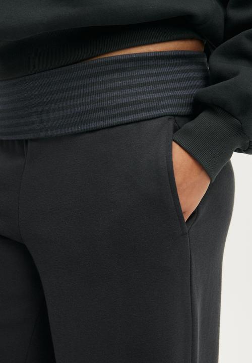 Cotton On - Fold Over Waistband Sweatpant - Shadowstone/Stripe