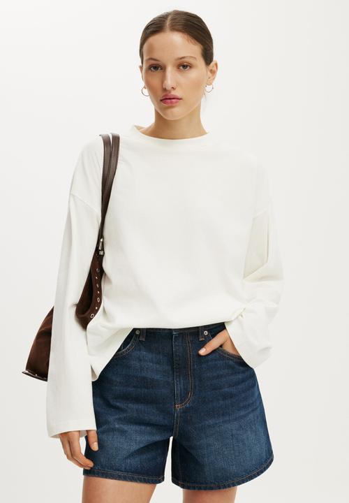Cotton On - High 90s Denim Short - Apollo Blue