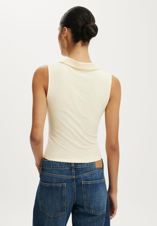 Cotton On - Gathered Front Polo - Vanilla Glow