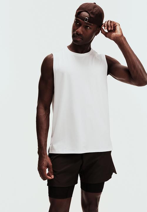 H&M - Regular fit sports vest top with drymove™ - white