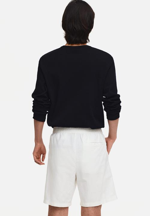 H&M - Regular fit linen-blend shorts - white