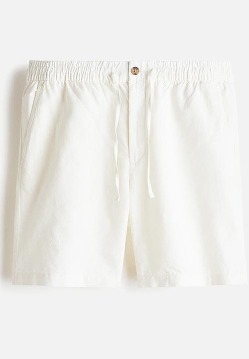 H&M - Regular fit linen-blend shorts - white
