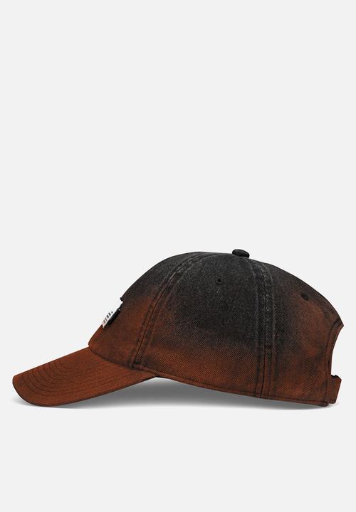 Nike - U Nk Club Cap Cb Denim Ssnl - Black/Cinnamon