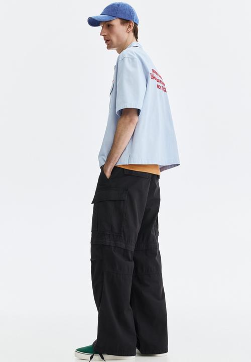 H&M - Relaxed fit short-sleeved utility shirt - light blue/service garments
