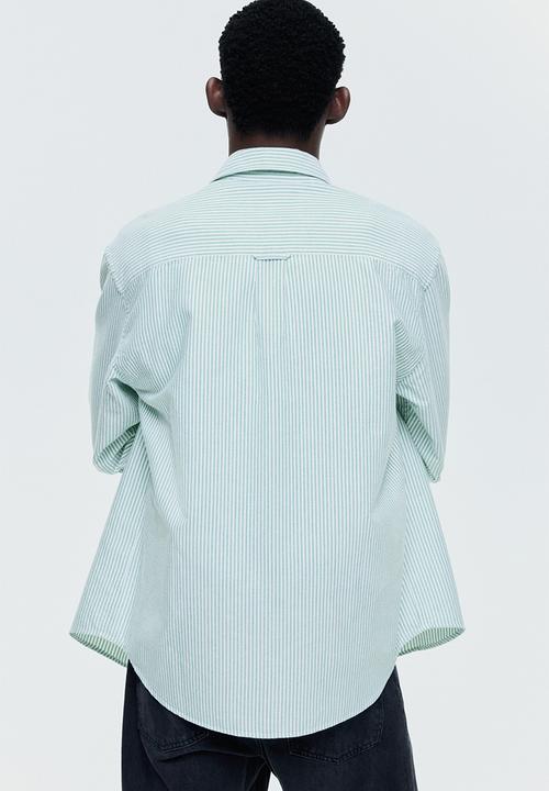H&M - Regular fit oxford shirt - green/striped