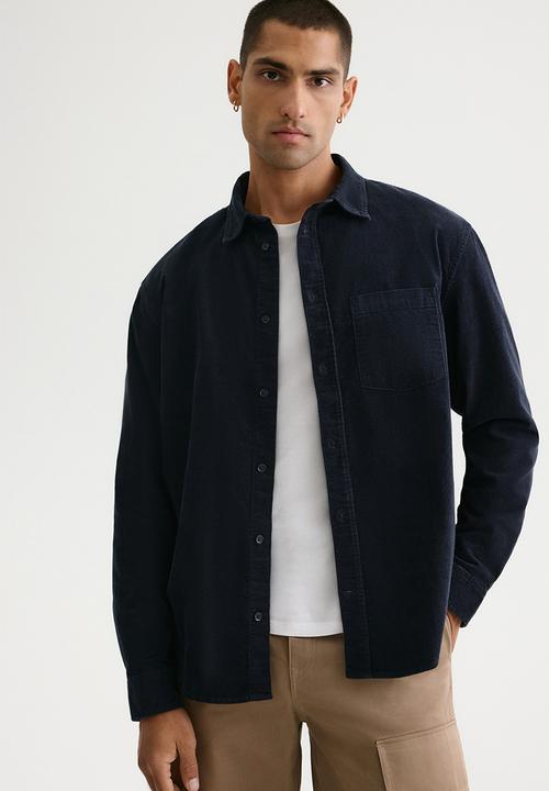 H&M - Regular fit corduroy shirt - navy blue