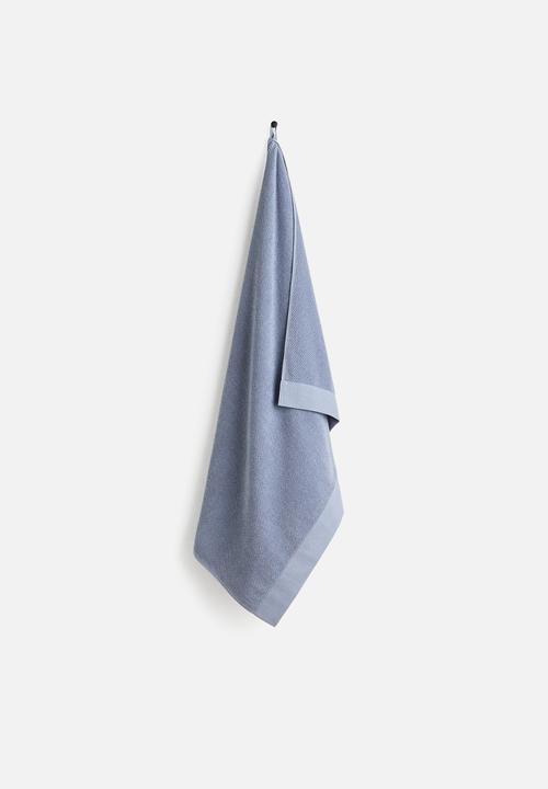 H&M - Cotton terry bath sheet - dusty blue