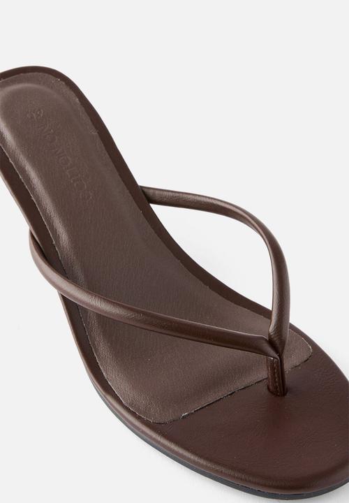 Cotton On - Harlow flip flop kitten heel - choc smooth