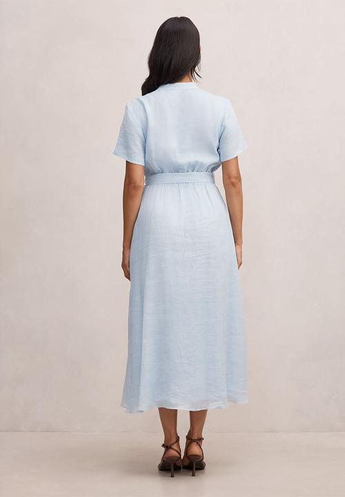 Forever New - Therese short sleeve midi dress in bluebell