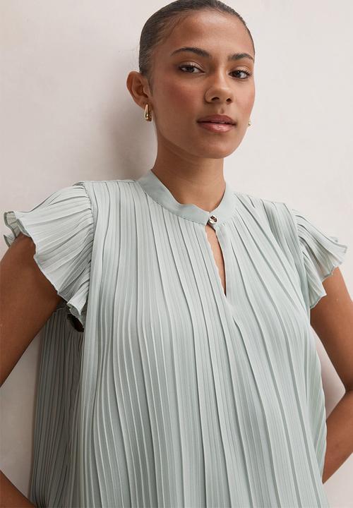 Forever New - Autumn flutter sleeve blouse in hazy aqua