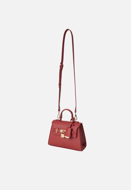 Forever New - Laura lock top handle bag in rosewood