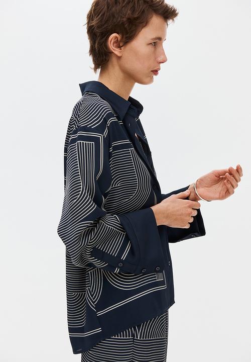 H&M - Oversized twill shirt - navy blue/patterned