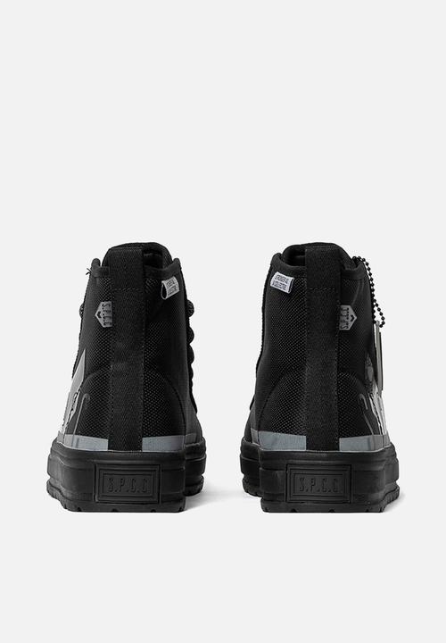 S.P.C.C - Surge Obscura Hi Sneakers  - Black/White