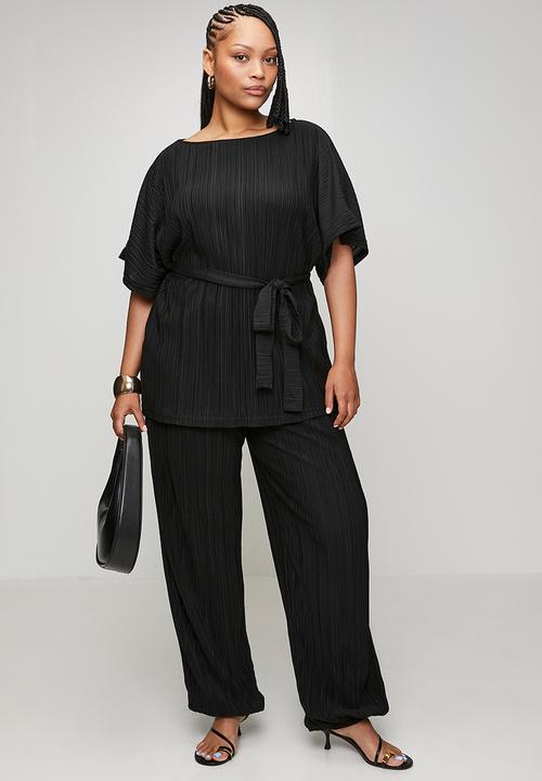 Me&B - Plus Kimono Sleeve Plisse Top With Sash - Black